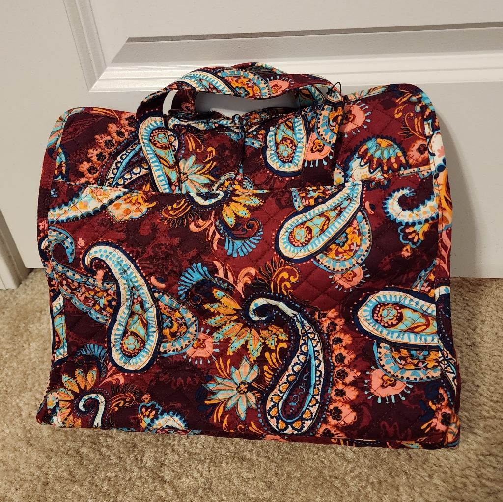 Vera Bradley Grand Hanging Organizer In Paisley Jamboree